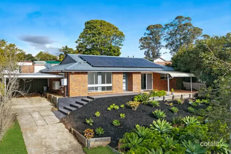 82 Cleopatra Dr, Rosemeadow, NSW 2560