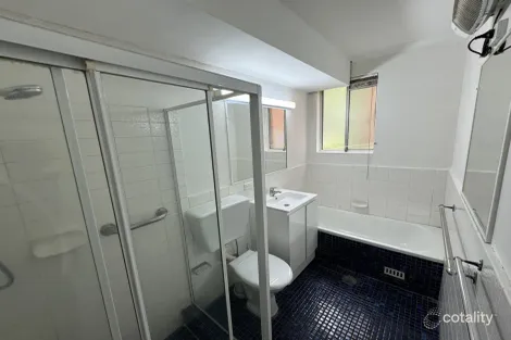 Property photo of 13/99 Canberra Avenue Griffith ACT 2603