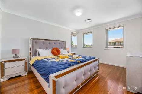 Property photo of 1 Weaver Road Edmondson Park NSW 2174
