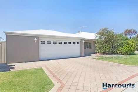 Property photo of 32 Avon Crescent Atwell WA 6164