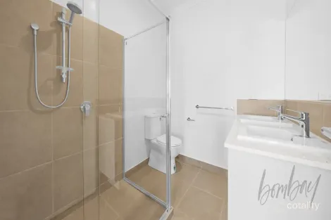 Property photo of 35 Mannagum Drive Beveridge VIC 3753
