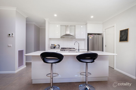 Property photo of 6 Mortimer Terrace Leneva VIC 3691