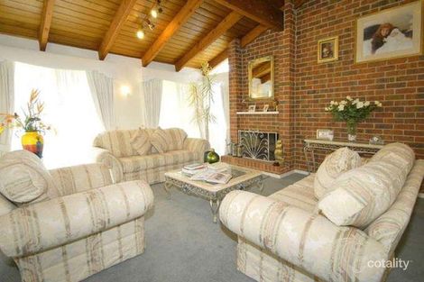 Property photo of 4 Monomeath Close Doncaster East VIC 3109