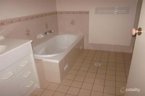 Property photo of 3/19 Floribunda Close Warabrook NSW 2304