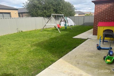 Property photo of 18 Heales Road Cranbourne East VIC 3977