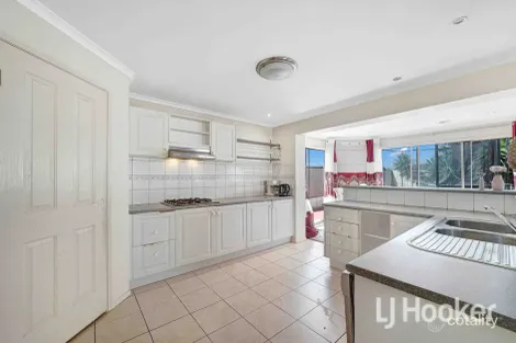 Property photo of 20 Brookfield Avenue Brookfield VIC 3338
