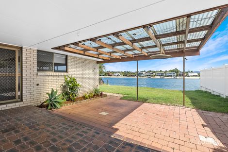 198 Tahiti Ave, Palm Beach, QLD 4221