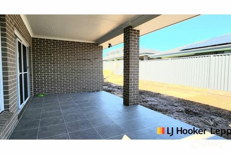 Property photo of 11 Pluto Avenue Leppington NSW 2179