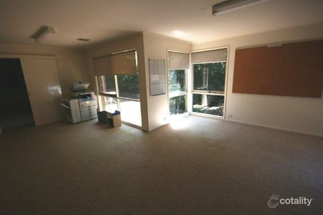 Property photo of 6 Perry Court Roxburgh Park VIC 3064