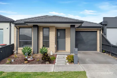 14 Bisham St, Mickleham, VIC 3064