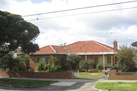 64 Royal Pde, Reservoir, VIC 3073