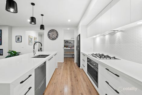 Property photo of 2205 Warralily Boulevard Armstrong Creek VIC 3217