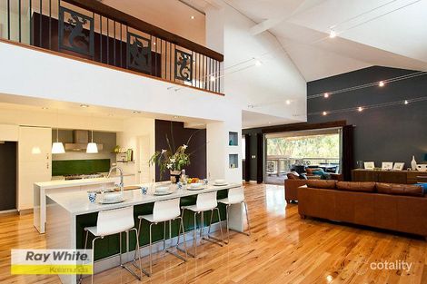 Property photo of 27 Persimmon Place Kalamunda WA 6076