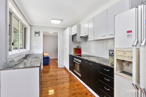 Property photo of 13 Urana Road Yarrawarrah NSW 2233