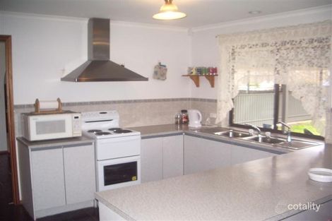 Property photo of 11 Ray Orr Drive Mount Barker SA 5251