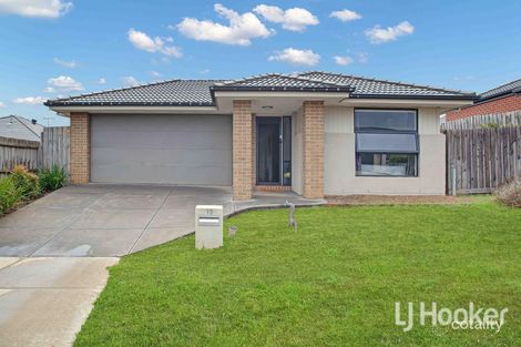 Property photo of 15 Hart Crescent Brookfield VIC 3338