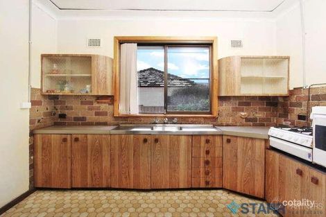 Property photo of 16 Pomona Street Greenacre NSW 2190