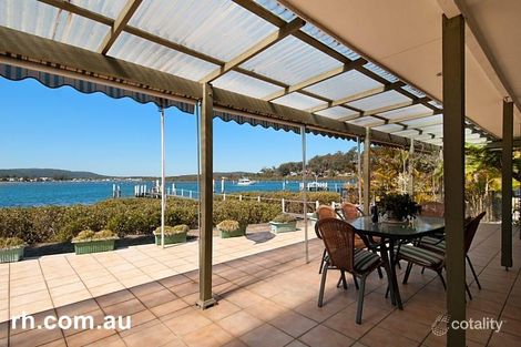 1 Luderick Ave, St Huberts Island, NSW 2257