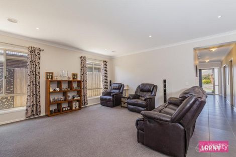 Property photo of 14 Tree Street Waurn Ponds VIC 3216