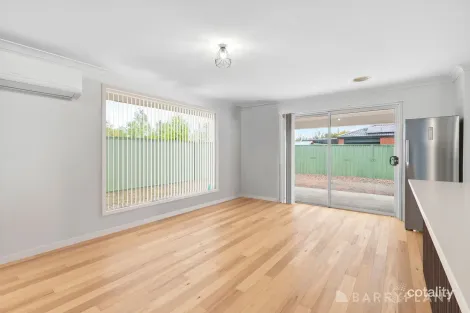 Property photo of 11 Burchelli Way Wyndham Vale VIC 3024