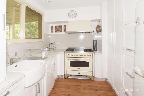 Property photo of 12 Hampshire Avenue West Pymble NSW 2073