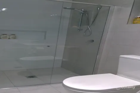 Property photo of 5 Salamaua Crescent Holsworthy NSW 2173