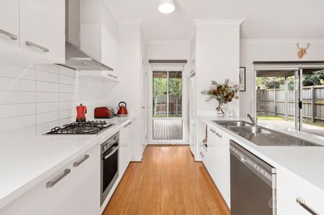 Property photo of 23 Atarhi Parade Lalor VIC 3075