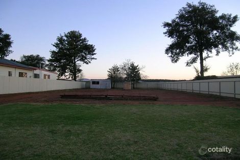 16 Dickson St, Lake Wyangan, NSW 2680