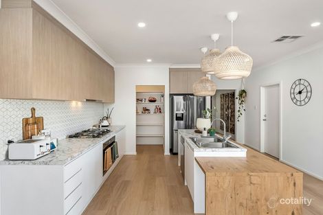 Property photo of 4 Red Cedar Parade Mount Barker SA 5251