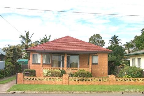 Property photo of 68 Oyster Point Esplanade Scarborough QLD 4020