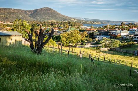 Property photo of 2/9 Leighland Road Claremont TAS 7011