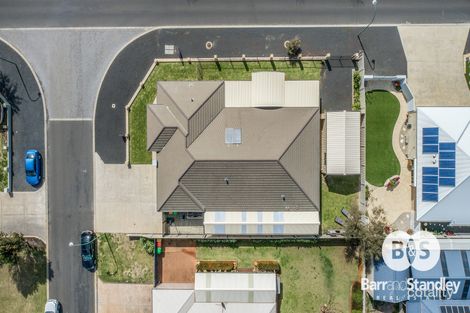 Property photo of 1 Grandite Fairway Australind WA 6233