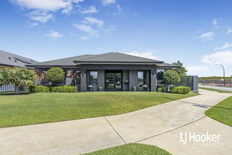 114 Castlewood Pkwy, Southern River, WA 6110