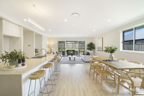 Property photo of 16 Allen Avenue Renwick NSW 2575