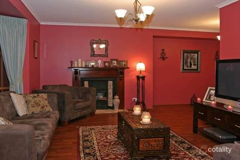 Property photo of 12 Mitre Crescent Berwick VIC 3806
