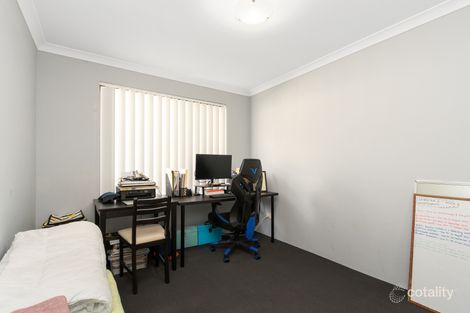 Property photo of 5 Bunratty Link Canning Vale WA 6155