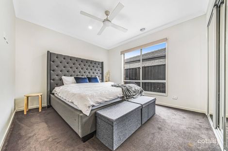 Property photo of 29 Ballymarang Chase Cranbourne West VIC 3977