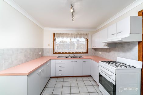 Property photo of 8 Toney Place Glenfield Park NSW 2650