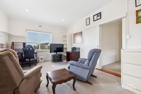 Property photo of 41 Hindmarsh Road McCracken SA 5211
