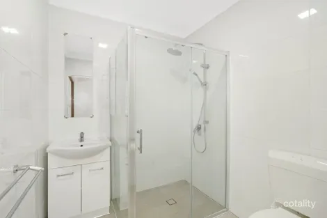 Property photo of 11 Nollamara Drive Elanora QLD 4221