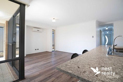 Property photo of 12 Worcester Bend Piara Waters WA 6112