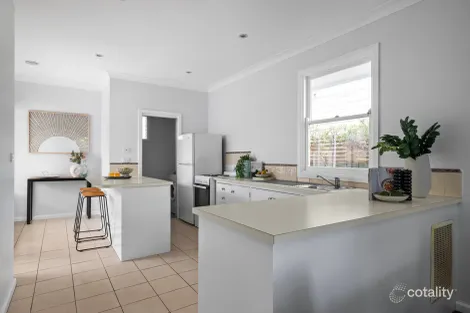Property photo of 2/23 Lusher Road Croydon VIC 3136