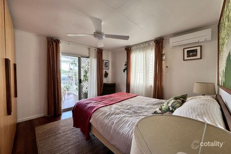 Property photo of 30 Campbell Street Scarborough QLD 4020
