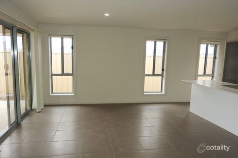 Property photo of 13 Fathom Crescent Seaford Meadows SA 5169
