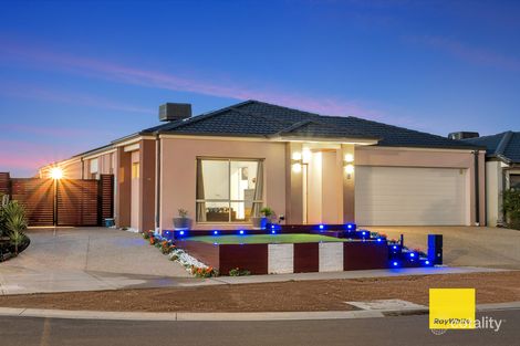 Property photo of 8 Canunda Way Tarneit VIC 3029