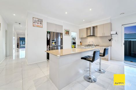 Property photo of 8 Canunda Way Tarneit VIC 3029