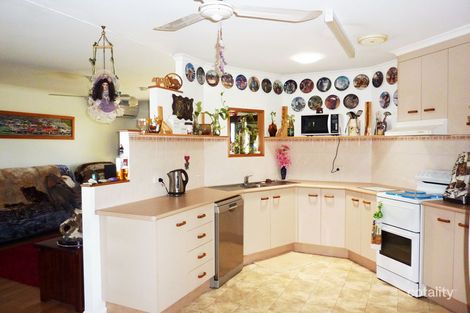 Property photo of 8 Dickinson Street Burnett Heads QLD 4670