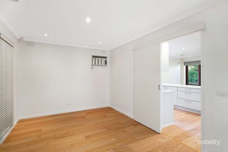 Property photo of 8 Oronsay Crescent Diamond Creek VIC 3089