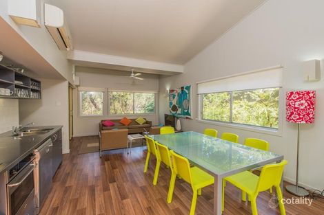 Property photo of 4/43 East Coast Road Point Lookout QLD 4183