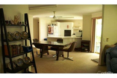 Property photo of 15 Leesa Court Highland Park QLD 4211